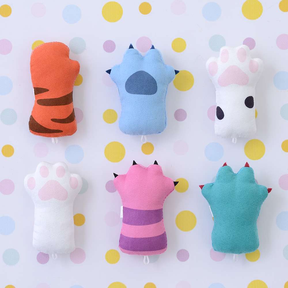 ディズニー&ピクサーキャラクター おててふきふきプチマスコット
