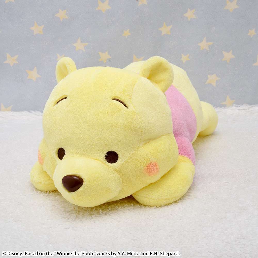 くまのプーさん 赤いほっぺ 寝そべり スーパーラージぬいぐるみ パステルカラーVer.