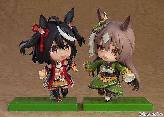 キタサンブラックとサトノダイヤモンドがねんどろいど化