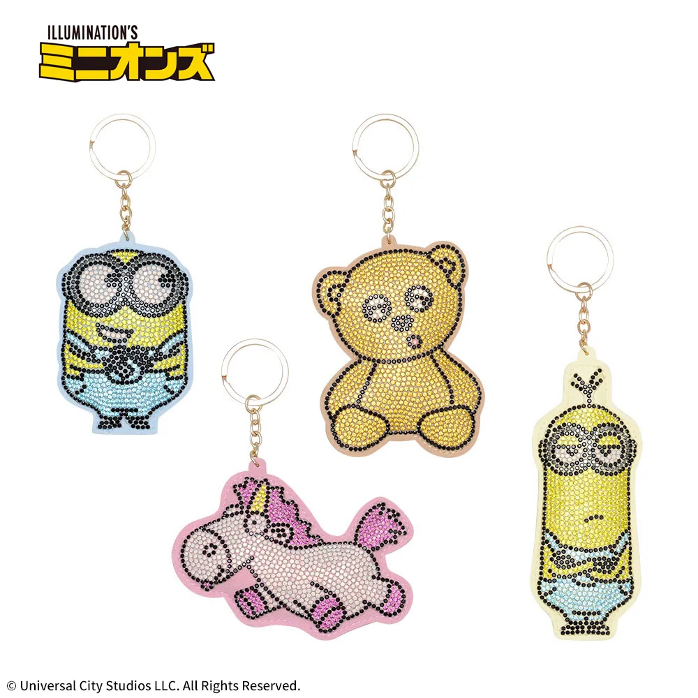【ラウンドワン限定】ミニオンラインストーンデコキーホルダー